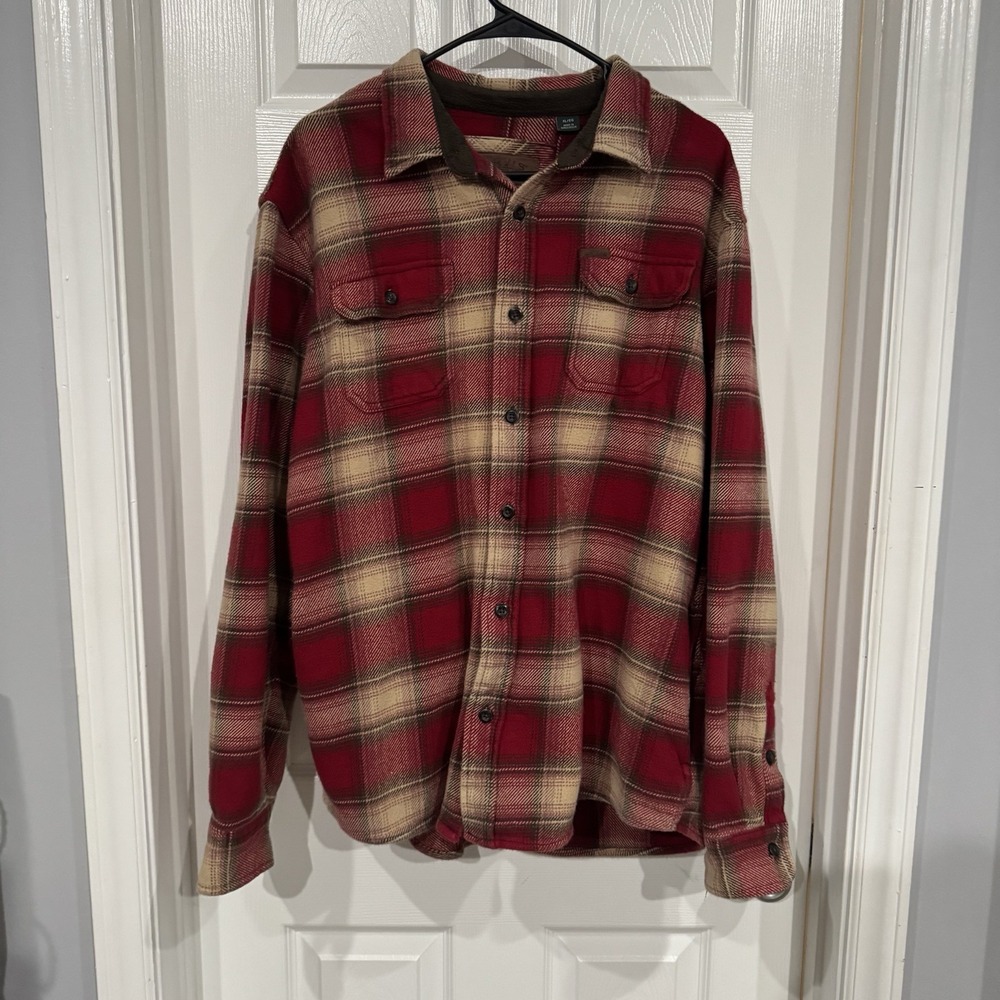 Orvis Heavy Thick Flannel Work Shirt Men's XL Red Plaid Long Sleeve Button Up